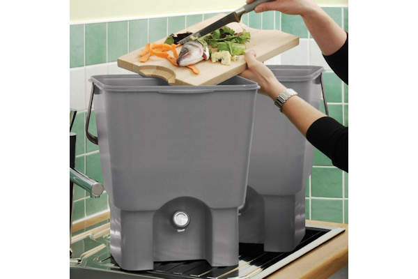 Bokashi Kitchen Composting System