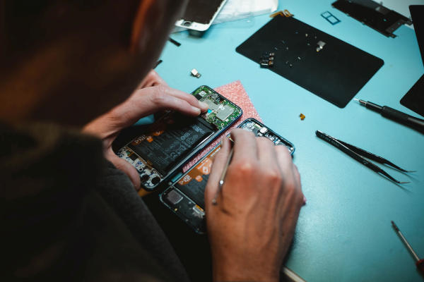 Repairing a mobile phone